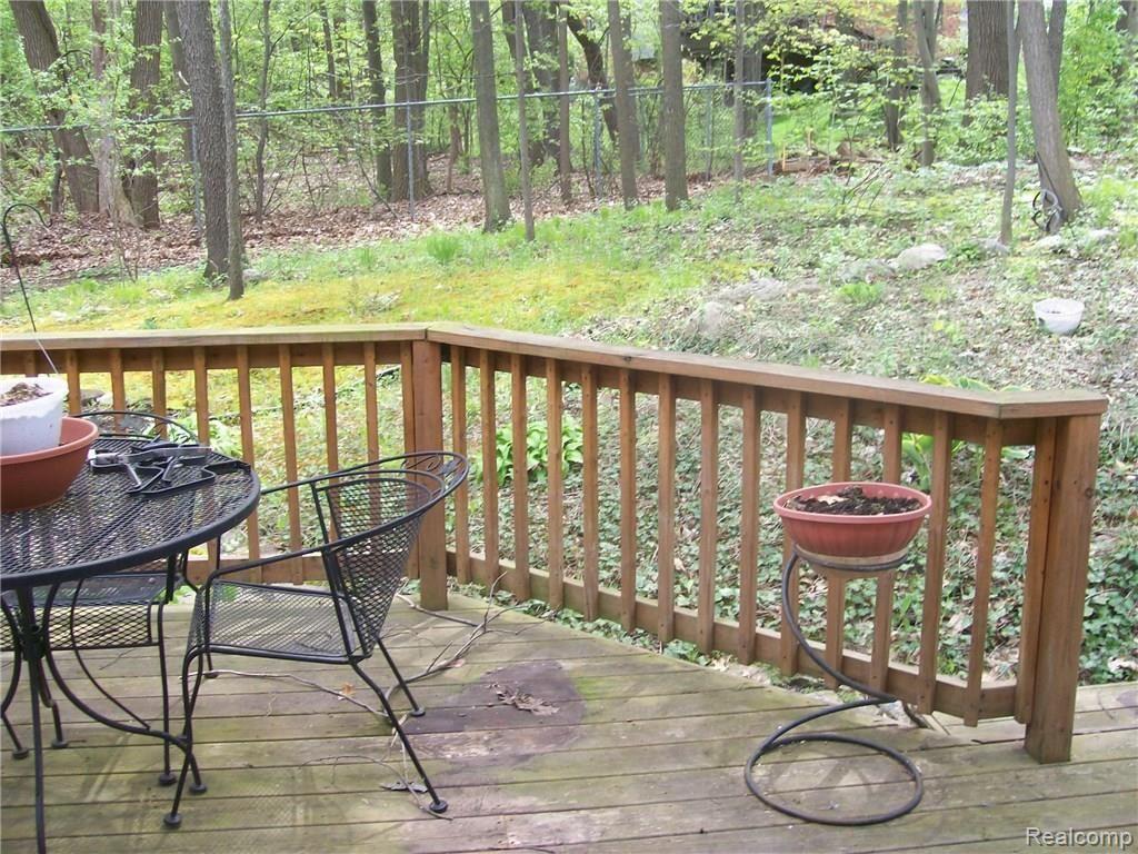 3423 Fairgrove Terrace Rochester Hills, MI 48309 - Photo 20 of 26