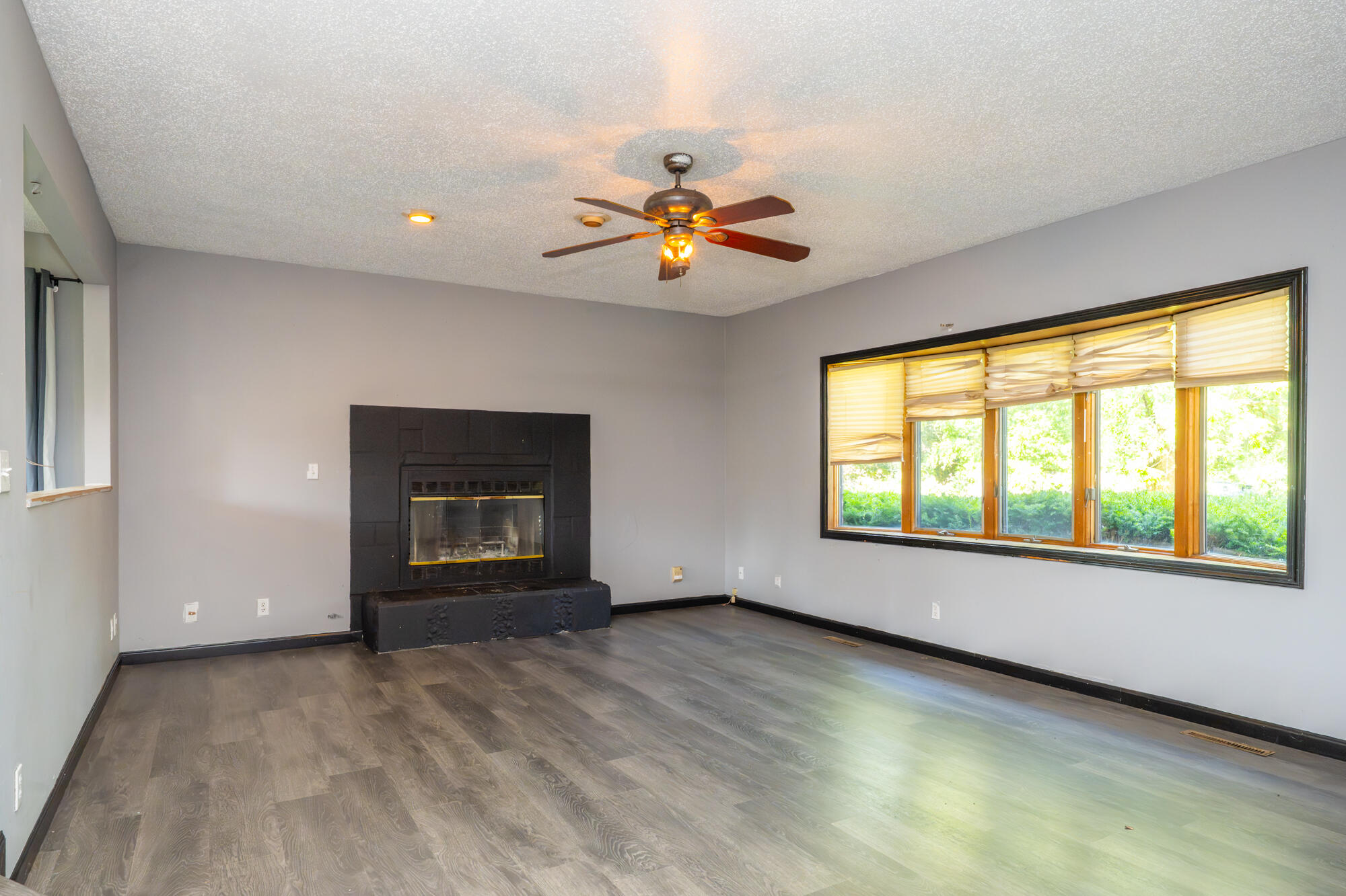 4203 Monica Road Stevensville, MI 49127 - Photo 4 of 28 Real Wood Burning Fireplace