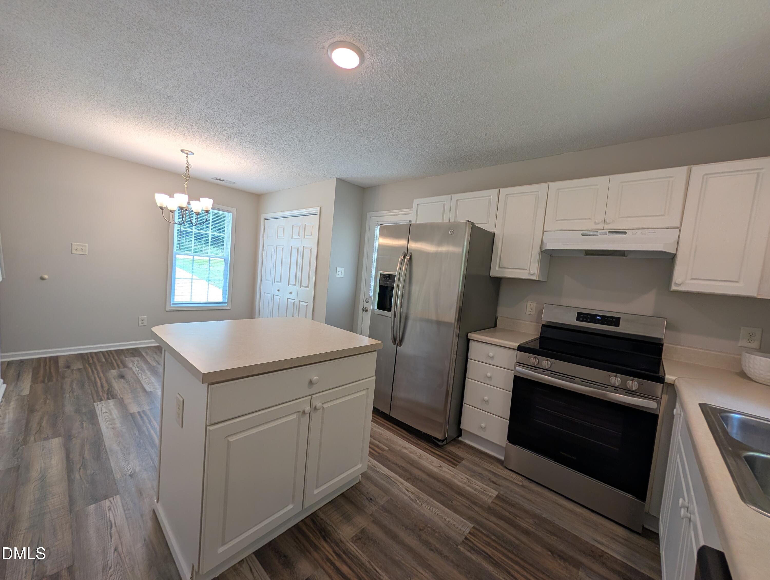 1039 Laurel Leaf Road Zebulon, NC 27597 - Photo 18 of 37 Kitchen