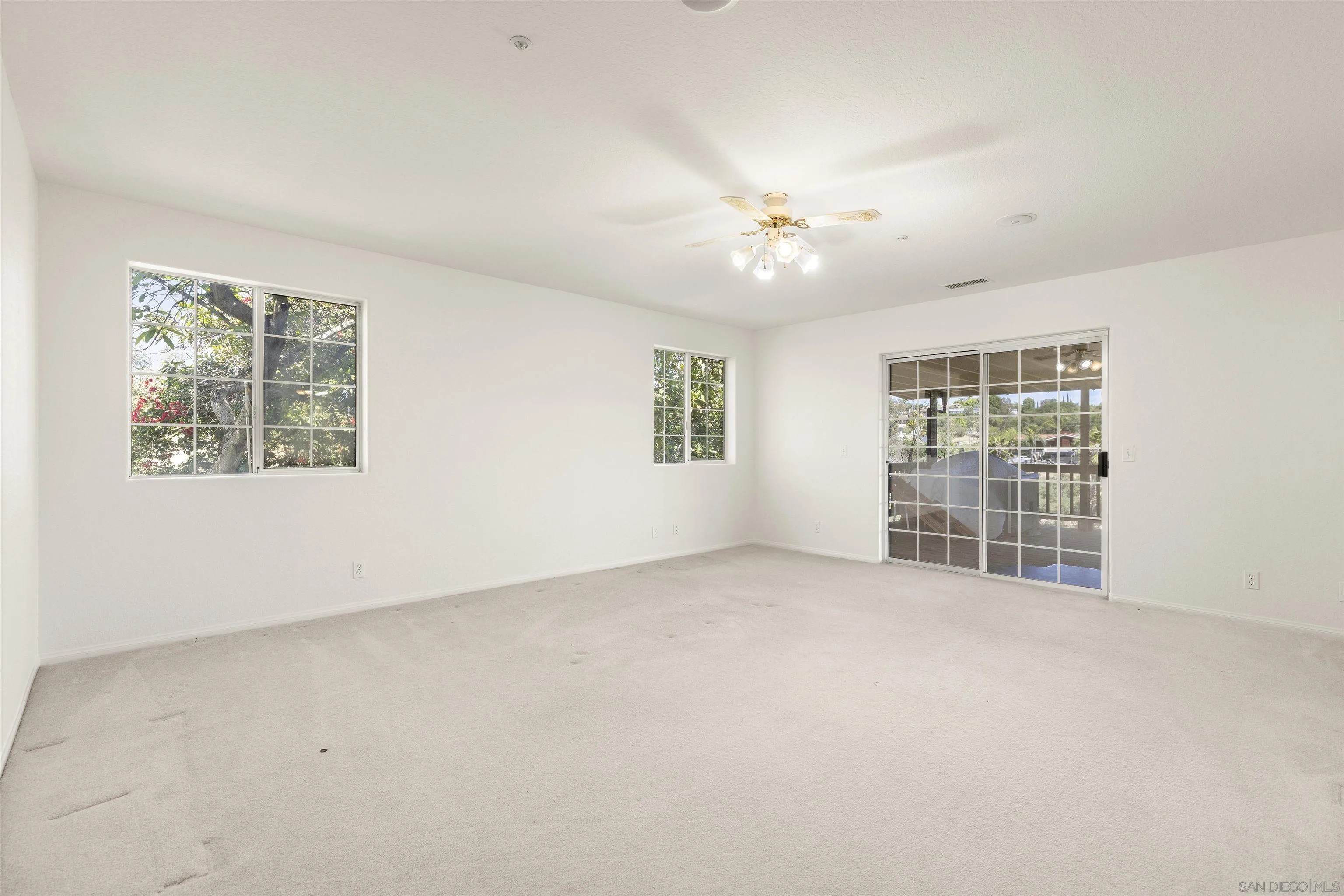 3480 Sunset Drive Fallbrook, CA 92028 - Photo 15 of 41