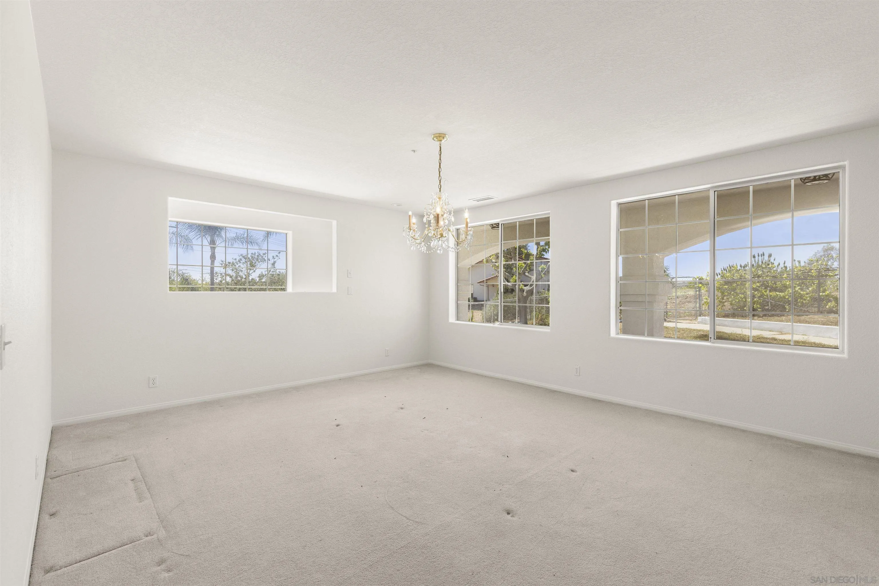 3480 Sunset Drive Fallbrook, CA 92028 - Photo 7 of 41