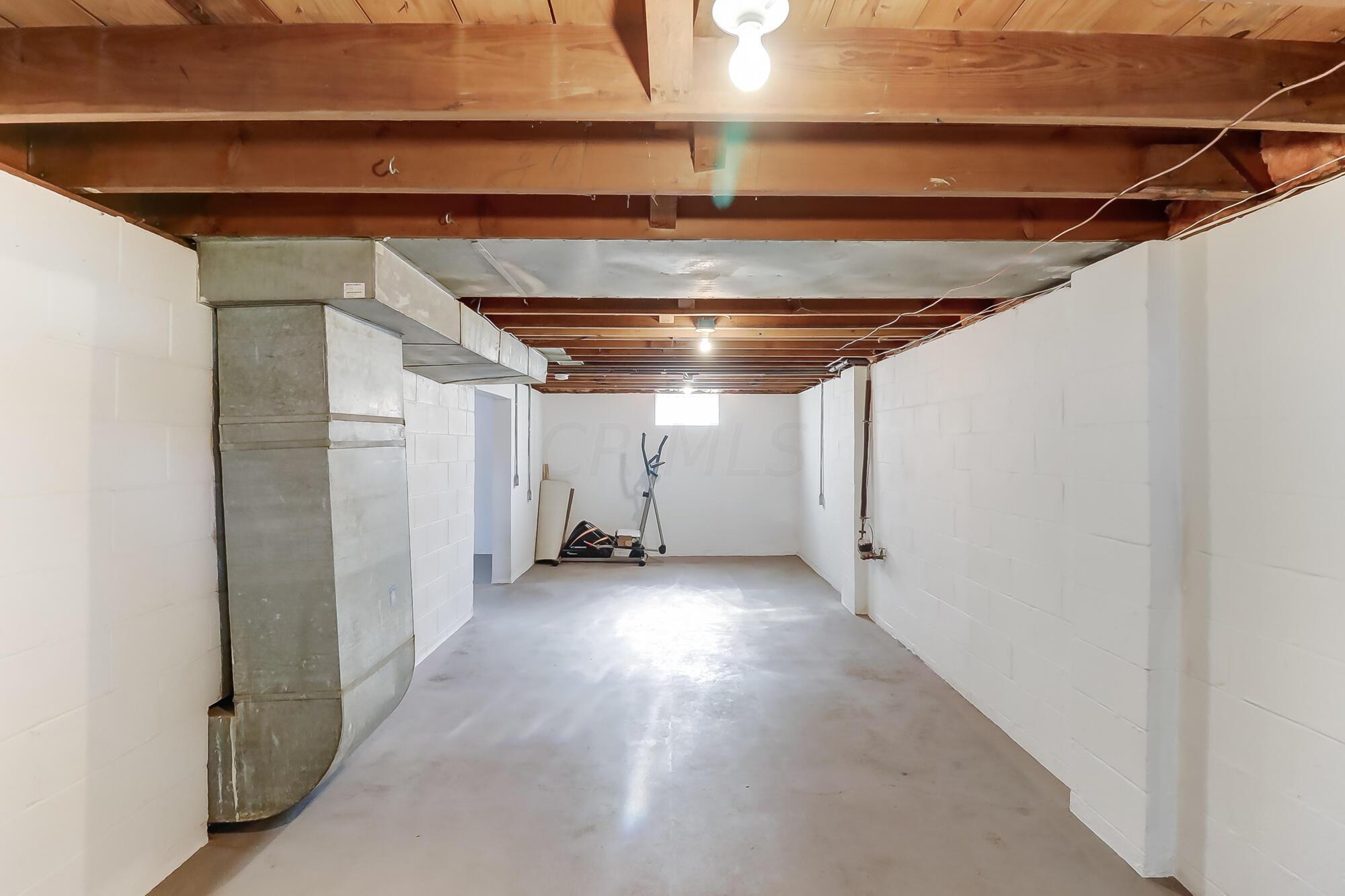 1290 Acton Road Columbus, OH 43224 - Photo 25 of 35 Full Basement