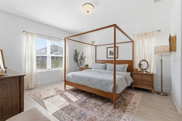 a en suite bathroom with a sink and a shower