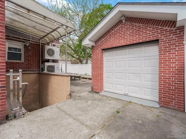 $1,588,888 | 252-15 82nd Avenue | Bellerose