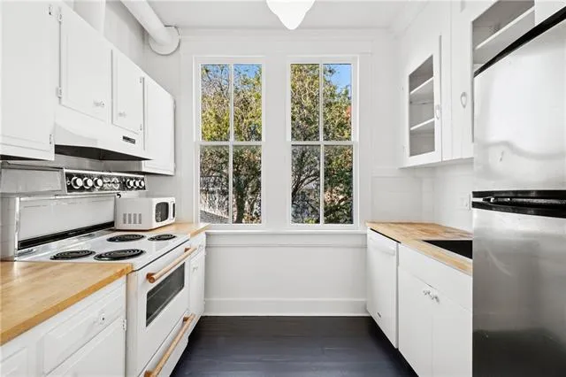 $2,250 | 858 Wilson Drive, New Orleans, LA 70119