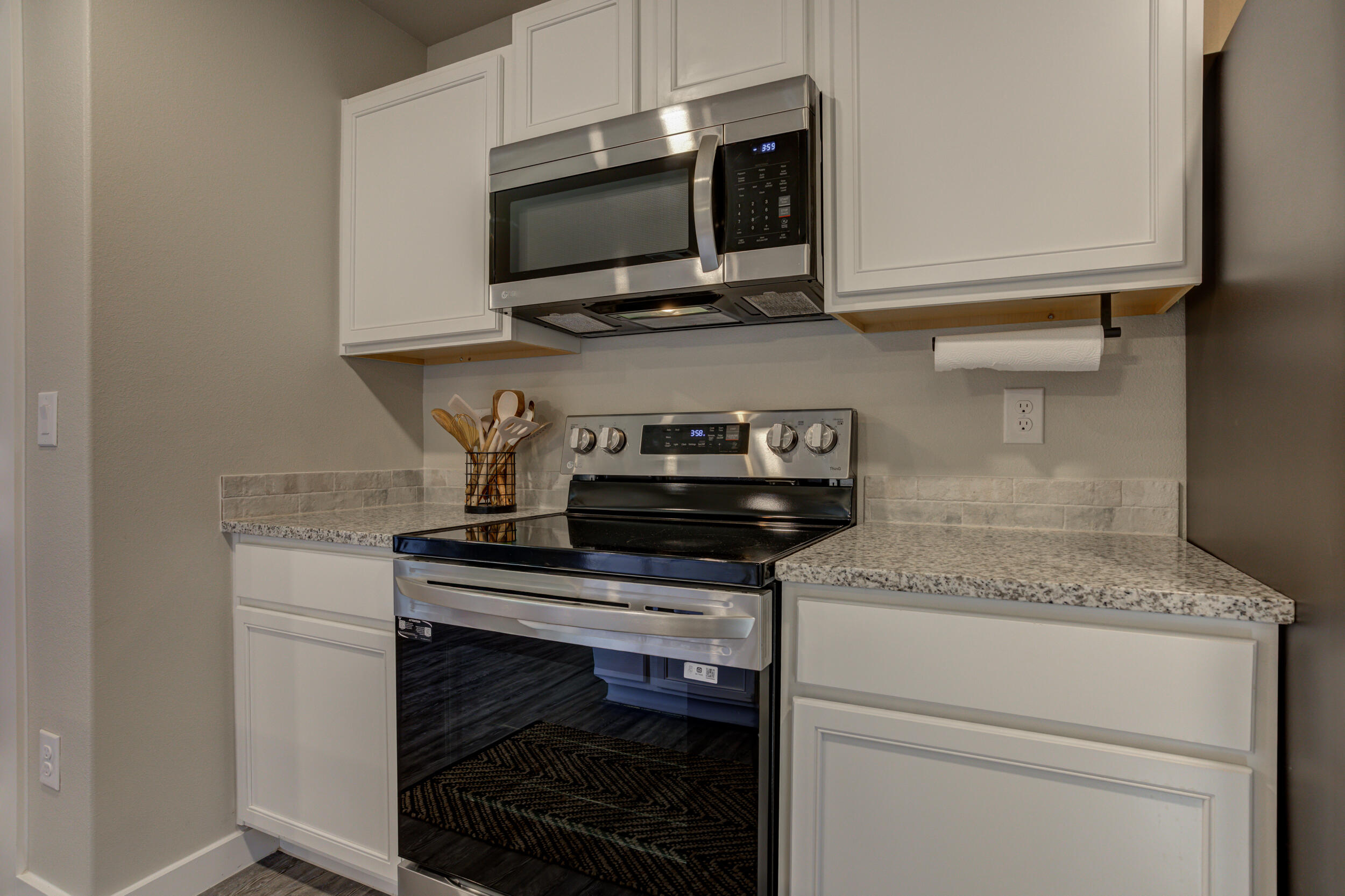 7413 37th Street Lubbock, TX 79407 - Photo 21 of 40 3DSC01566_67_68_69_70