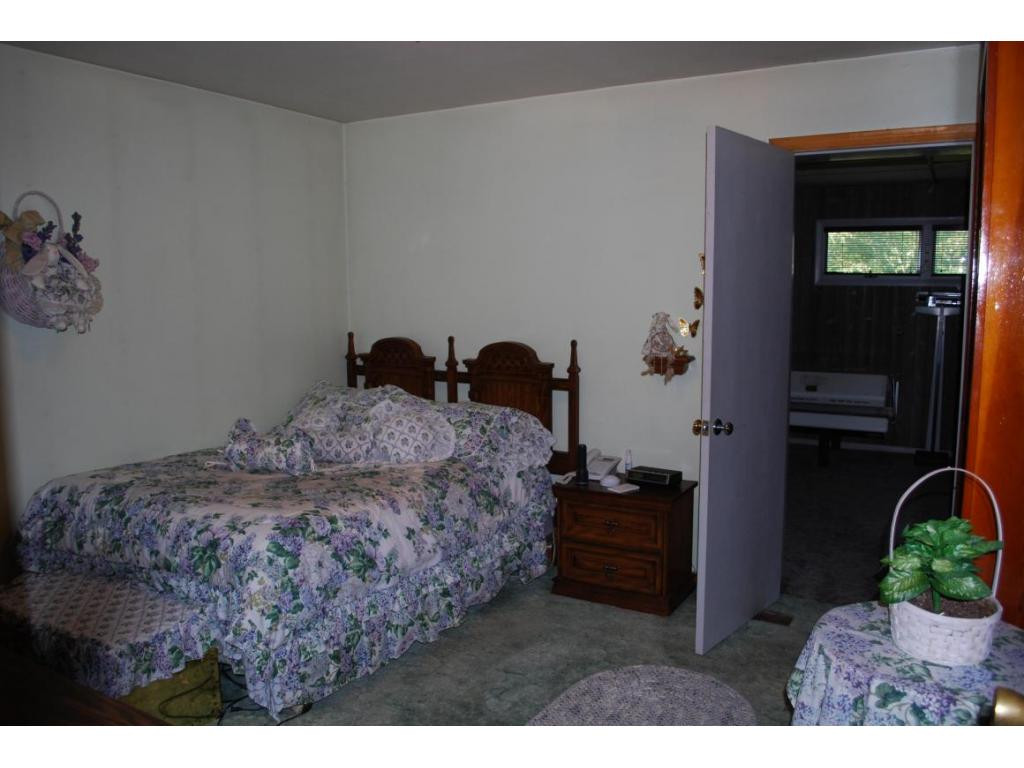 6600 Birchfield Road Wise, VA 24293 - Photo 4 of 11 Master Bedroom