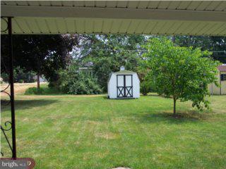 209 Park Avenue Sinking Spring, PA 19608 - Photo 5 of 6 Gallery Image 5