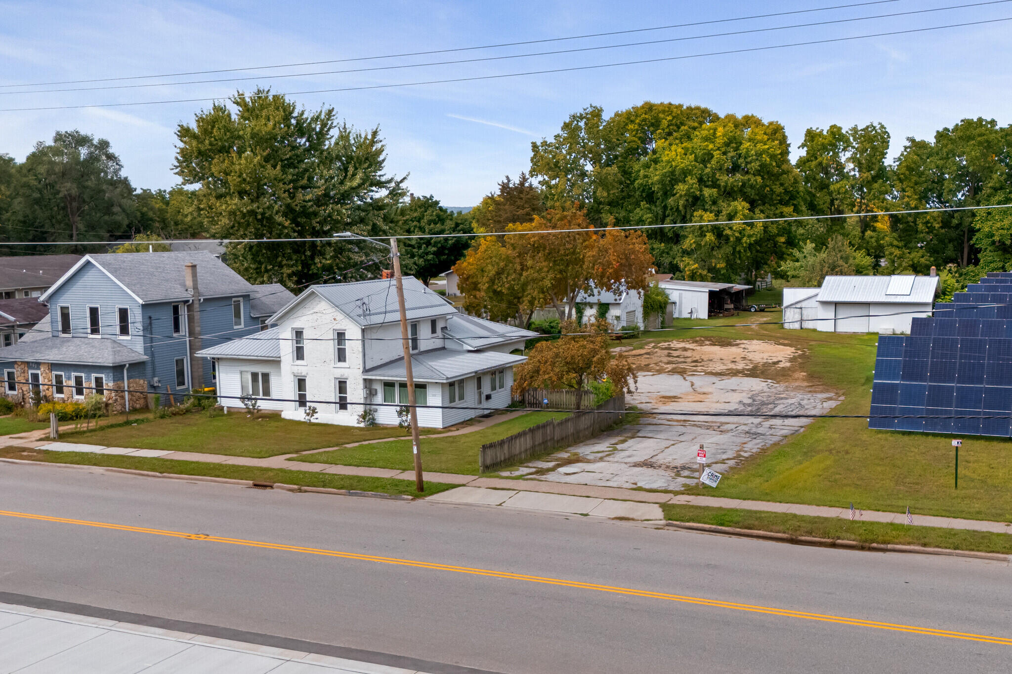 667 East Blackhawk Avenue Prairie du Chien, WI 53821 - Photo 42 of 61 59_DJI_20250911033937_0805_D_mls