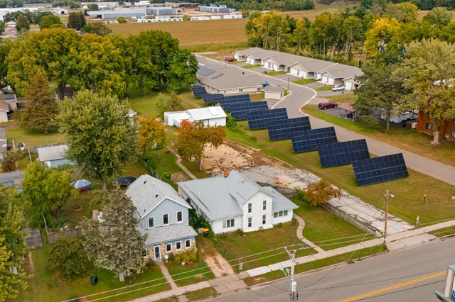 $249,999 | 667 East Blackhawk Avenue, Prairie du Chien, WI 53821