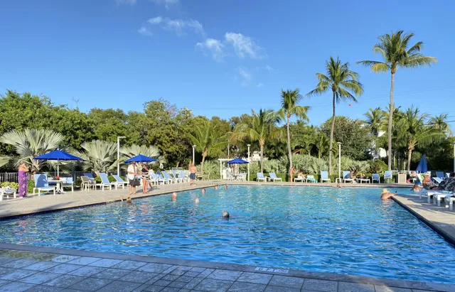 a view of a tennis court