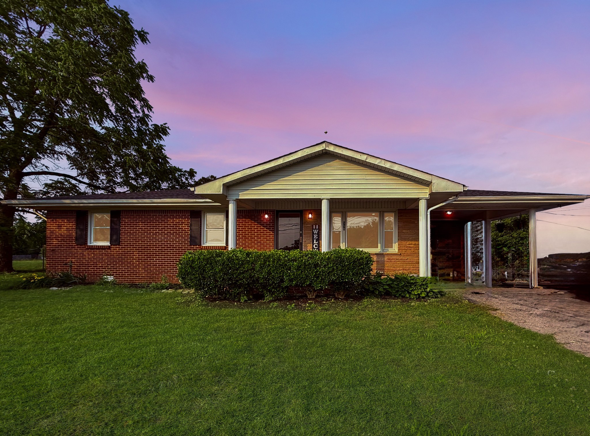 558 First Avenue South Baxter, TN 38544 - Photo 2 of 28 Gallery Image 2