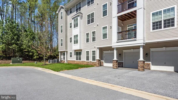 $405,000 | 620 Quarry View Court, Unit 405, Reisterstown, MD 21136