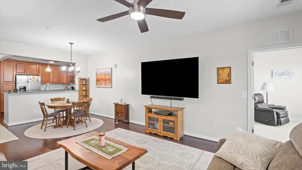 $405,000 | 620 Quarry View Court, Unit 405, Reisterstown, MD 21136