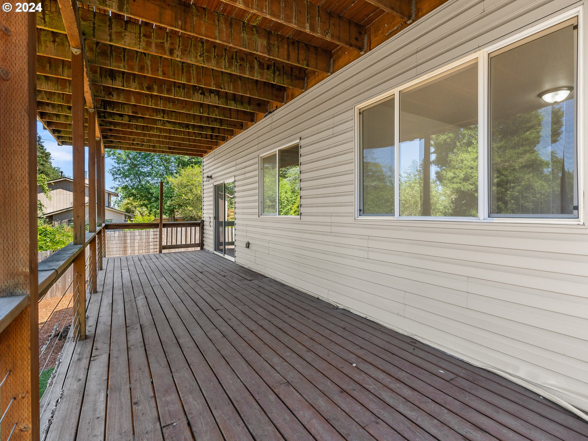 3911 Southwest Baird Street Portland, OR 97219 - Photo 12 of 38 Gallery Image 12