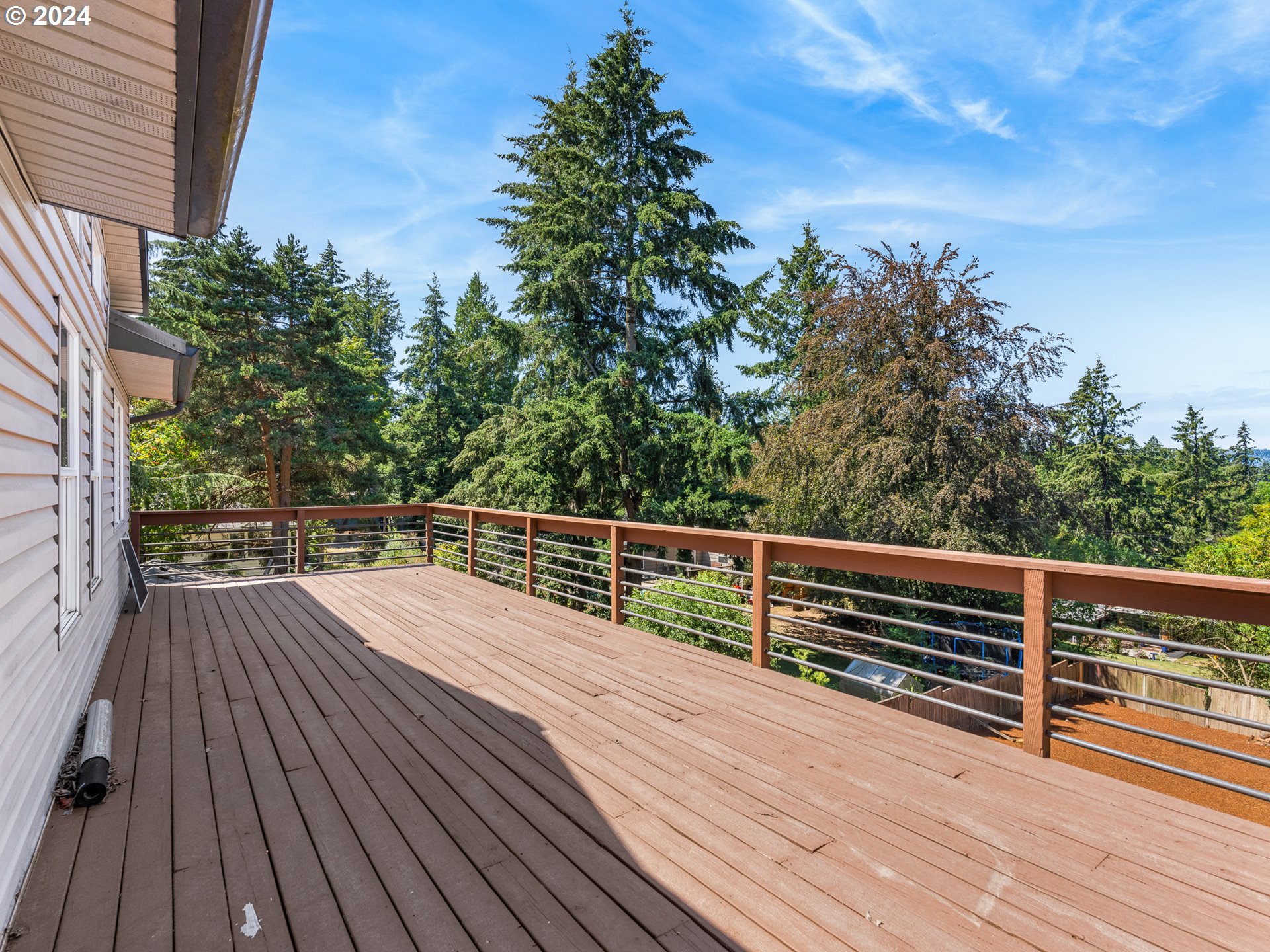 3911 Southwest Baird Street Portland, OR 97219 - Photo 23 of 38 Gallery Image 23