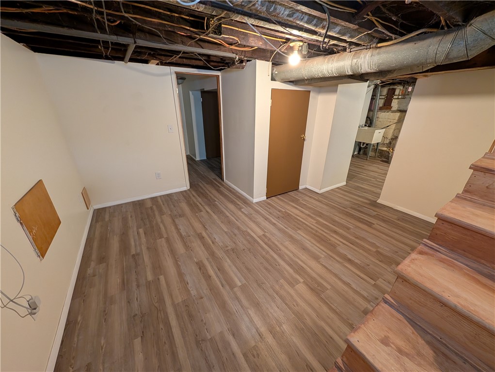 298 Fieldwood Drive Rochester, NY 14609 - Photo 13 of 17