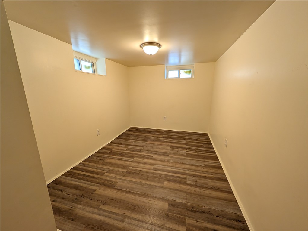 298 Fieldwood Drive Rochester, NY 14609 - Photo 15 of 17