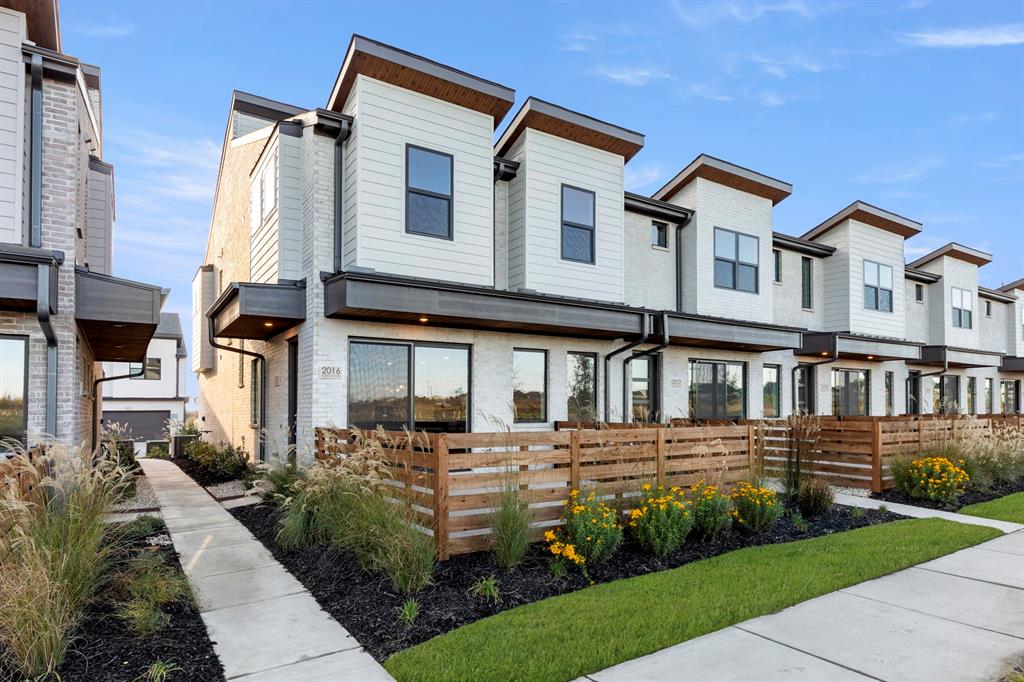 2016 Aldrich Road Celina, TX 75009 - Photo 2 of 28 02. 2016 Aldrich - Front (2)