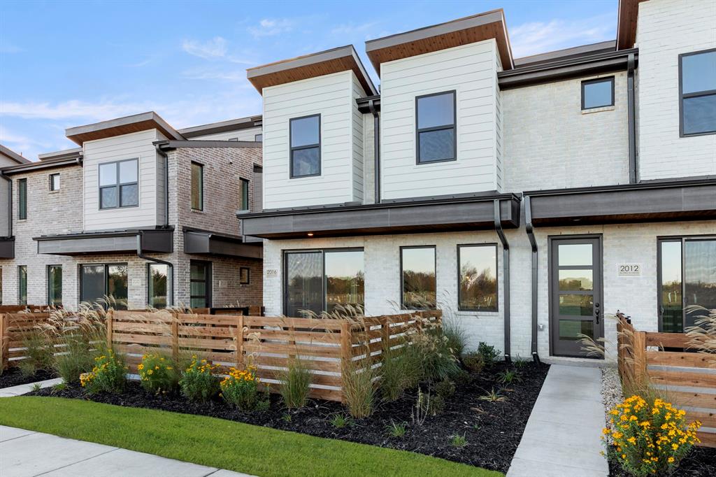 2016 Aldrich Road Celina, TX 75009 - Photo 3 of 28 03. 2016 Aldrich - Front (3)