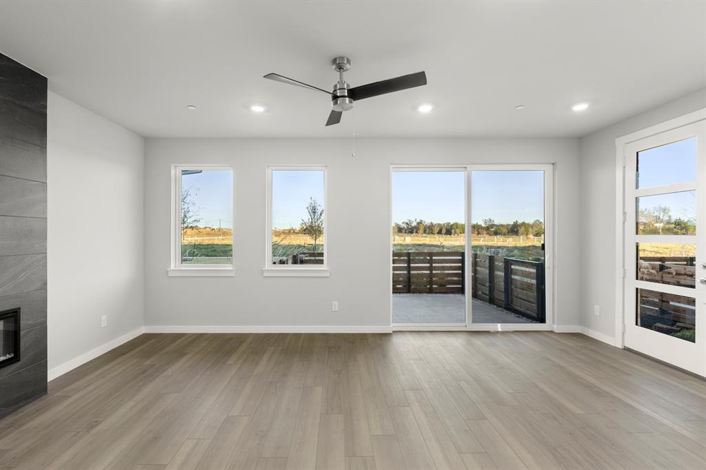 2016 Aldrich Road Celina, TX 75009 - Photo 6 of 28 06. 2016 Aldrich - Family