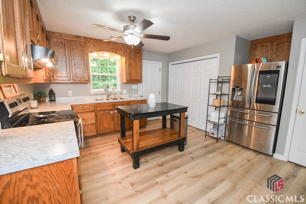 27 Adam King Road Winterville, GA 30683 - Photo 8 of 26 Gallery Image 8