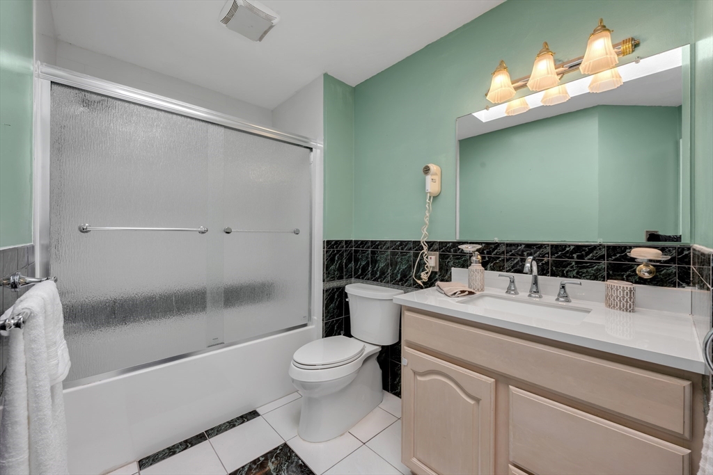 13 Stoneybrook Road Charlton, MA 01507 - Photo 19 of 42