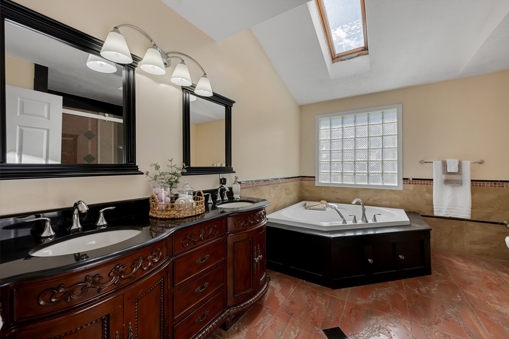 13 Stoneybrook Road Charlton, MA 01507 - Photo 27 of 42