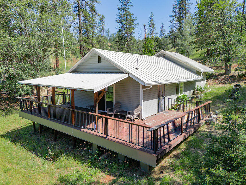 331 Steel Bridge Road Douglas City, CA 96024 - Photo 5 of 43 back of home