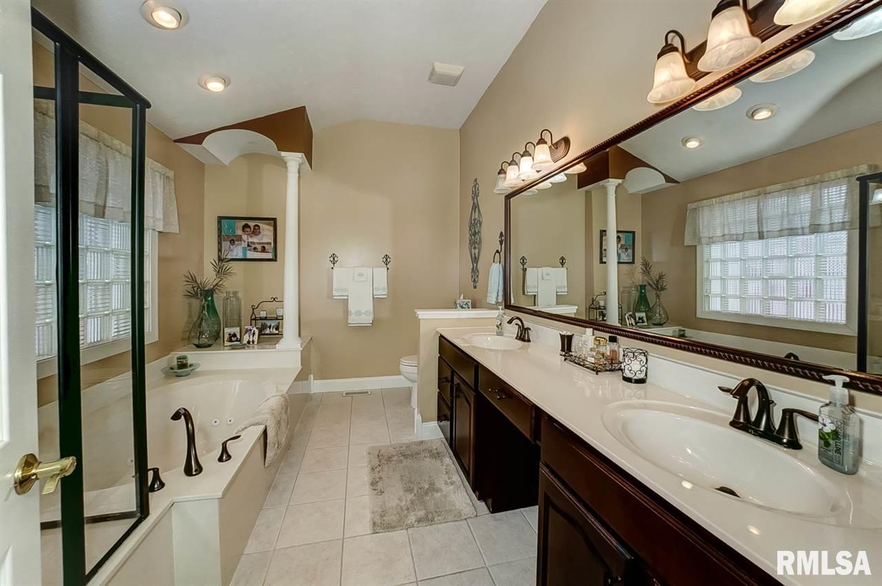 2716 Tartan Way Springfield, IL 62711 - Photo 9 of 21