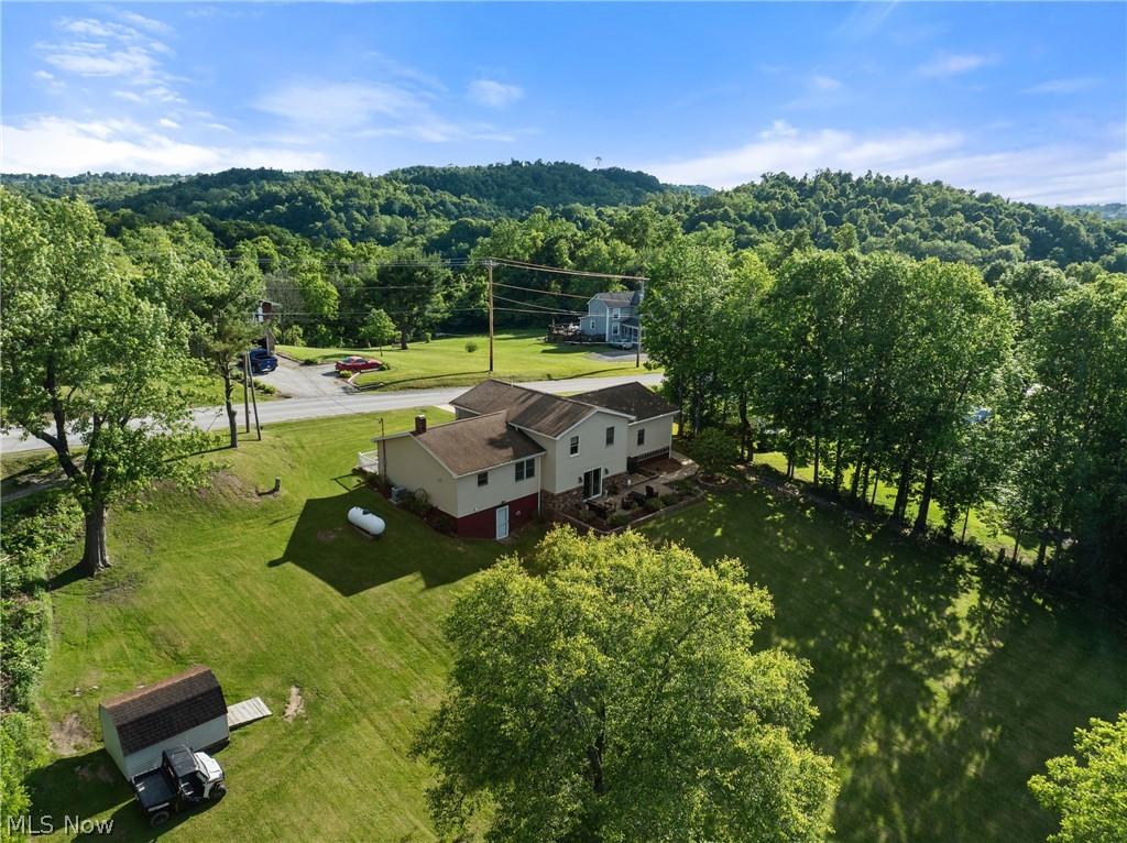 64243 Sand Hill Road Bellaire, OH 43906 - Photo 6 of 40