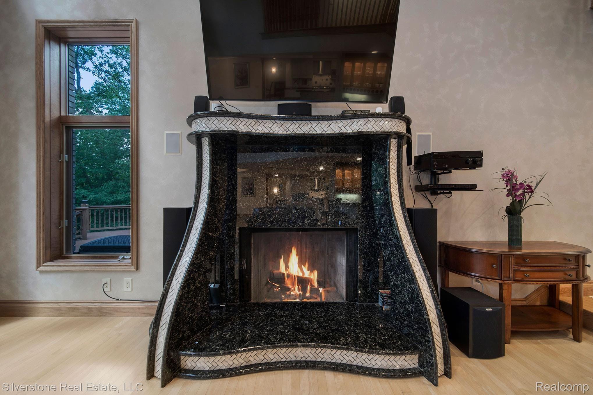 1913 Arthurs Way Rochester, MI 48306 - Photo 15 of 61 1913-Arthurs-Way_34.jpg