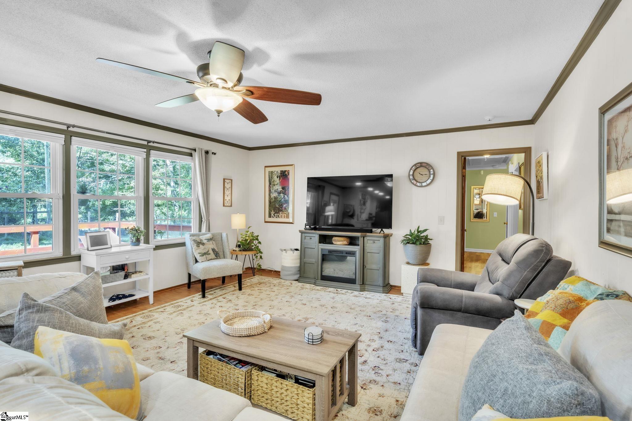 300 Clearview Drive Anderson, SC 29625 - Photo 5 of 26