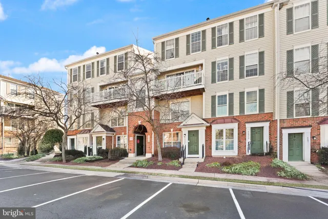 a view of a large building