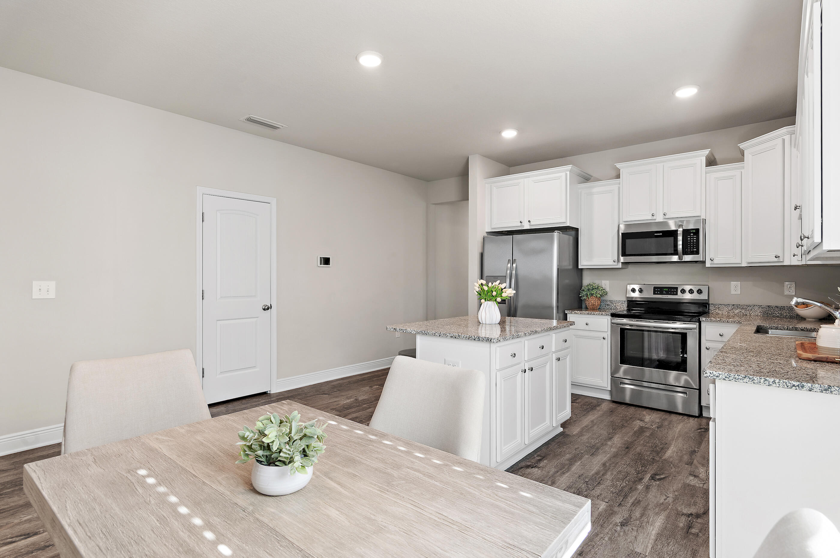 239 Southern Pnes Road Santa Rosa Beach, FL 32459 - Photo 10 of 32 Granite Counter Tops