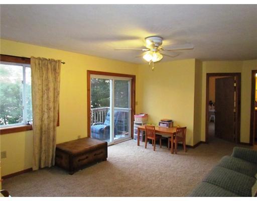 91 F Sanborn Road Wales, ME 04280 - Photo 22 of 25 Den/Family/Great Room.