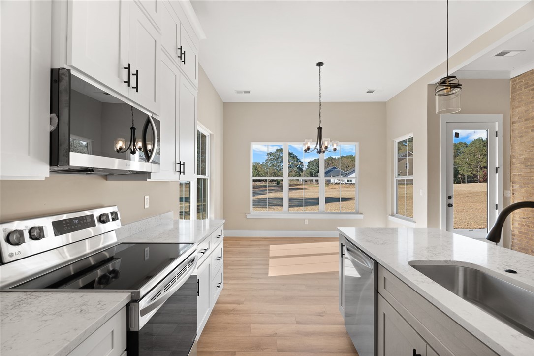 767 Cherokee Road Pelzer, SC 29669 - Photo 11 of 40