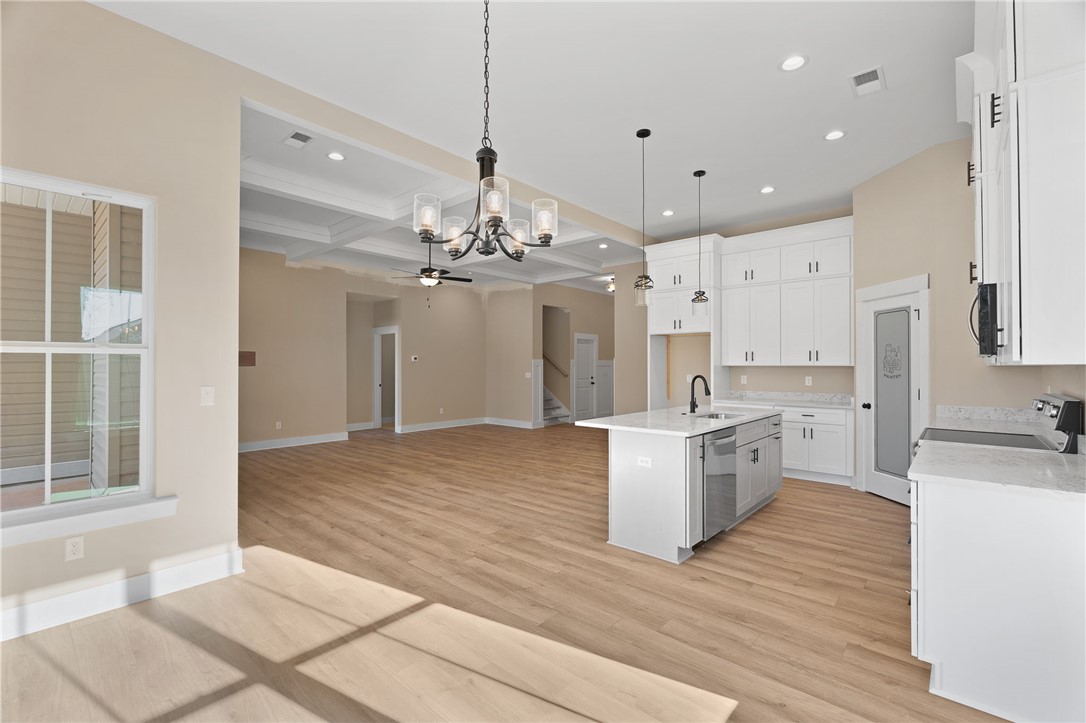 767 Cherokee Road Pelzer, SC 29669 - Photo 15 of 40