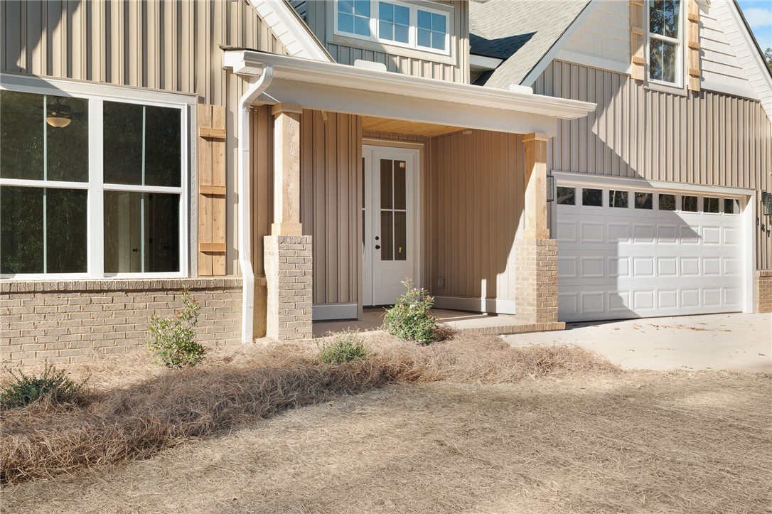 767 Cherokee Road Pelzer, SC 29669 - Photo 3 of 40