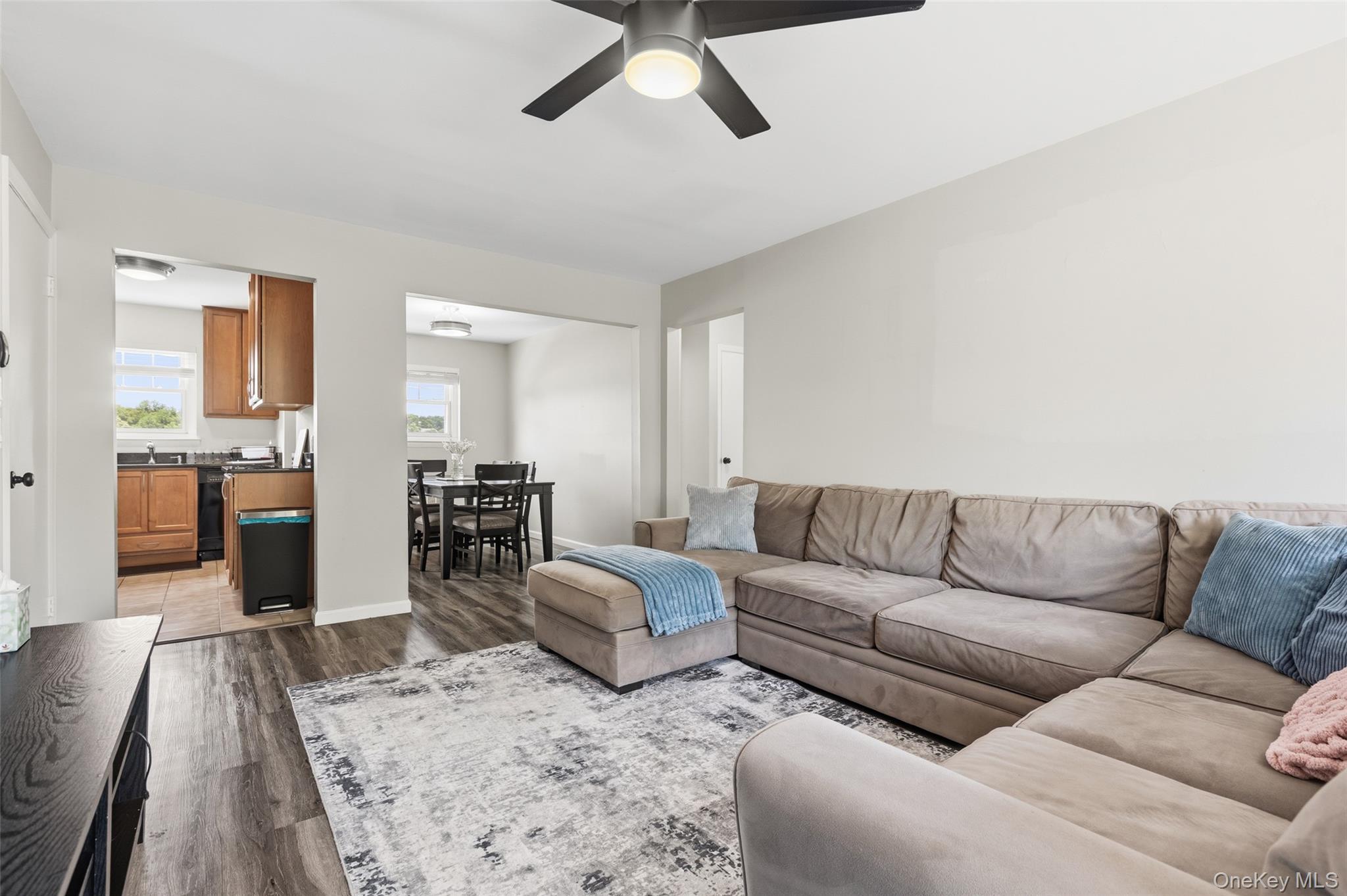 1879 Crompond Road, Unit F3 Peekskill, NY 10566 - Photo 6 of 17