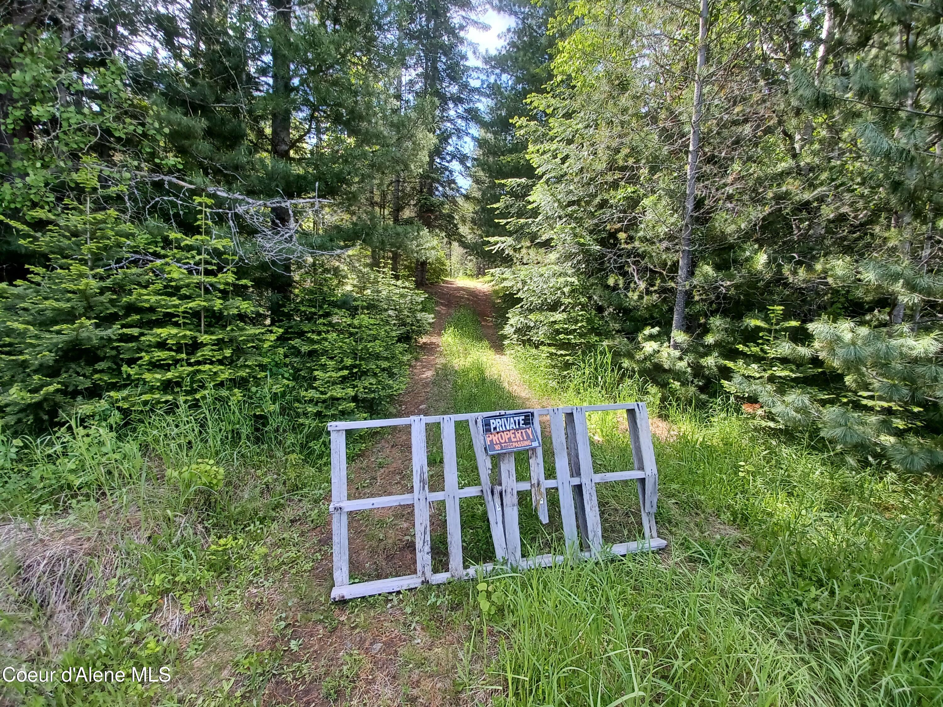 127 Coyote Trail Priest River, ID 83856 - Photo 18 of 29 Beginning of Easement