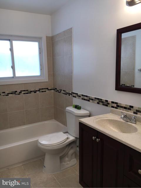 9112 Wallace Road Lanham, MD 20706 - Photo 7 of 10 Bath