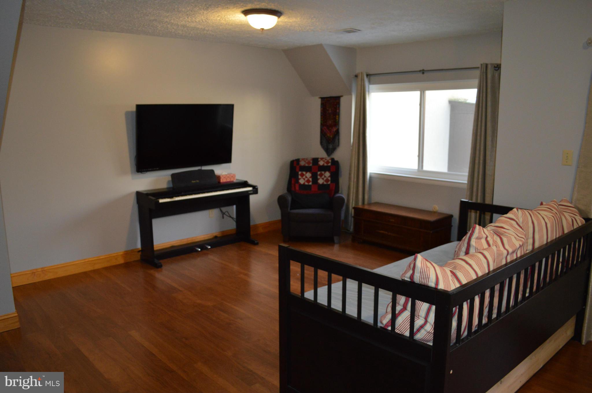 11976 Barrel Cooper Court Reston, VA 20191 - Photo 21 of 29 Recreation Room