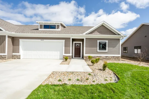 $355,000 | 3623 Katherine Ln Street, Unit 43, St. Joseph, MI 49085