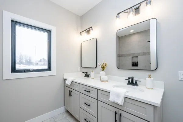 $355,000 | 3623 Katherine Ln Street, Unit 43, St. Joseph, MI 49085