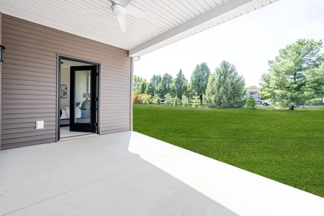 $355,000 | 3623 Katherine Ln Street, Unit 43, St. Joseph, MI 49085