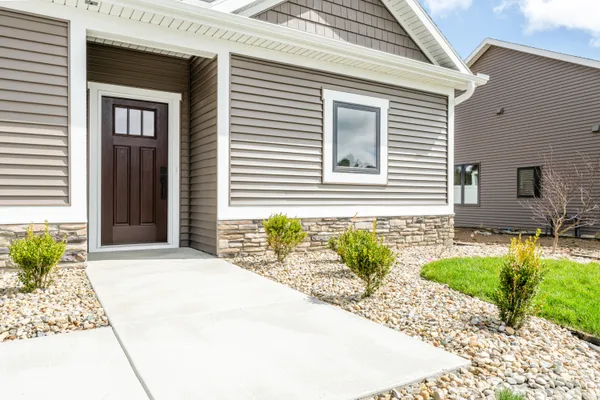 $355,000 | 3623 Katherine Ln Street, Unit 43, St. Joseph, MI 49085