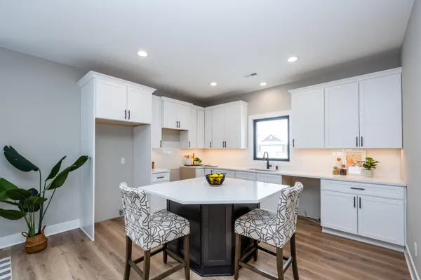 $355,000 | 3623 Katherine Ln Street, Unit 43, St. Joseph, MI 49085