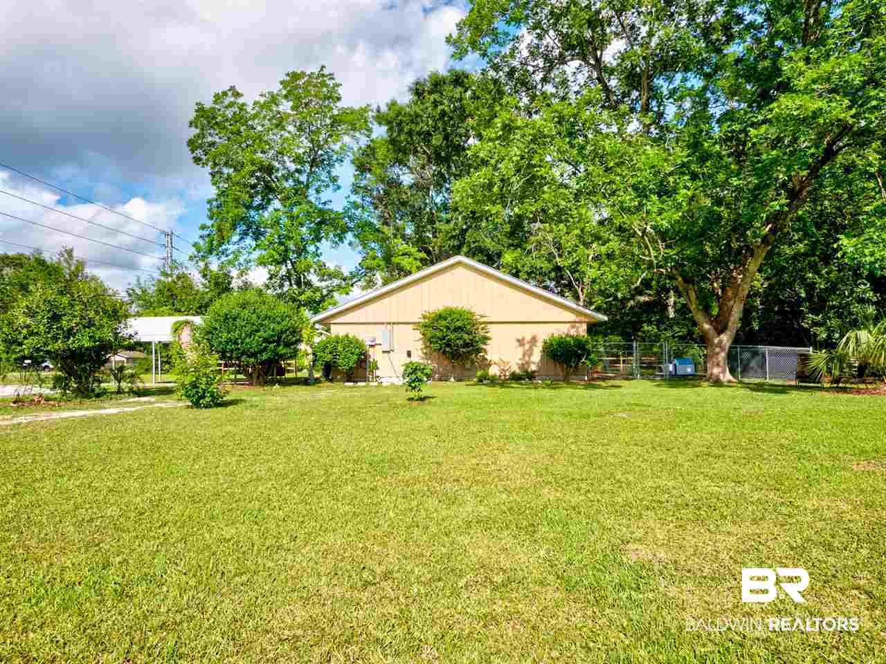 319 West Fig Avenue Foley, AL 36535 - Photo 22 of 28