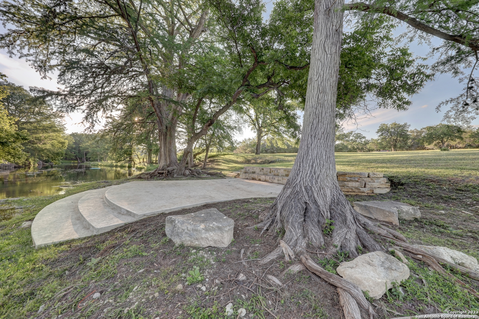 246 River Road Ingram, TX 78025 - Photo 15 of 45